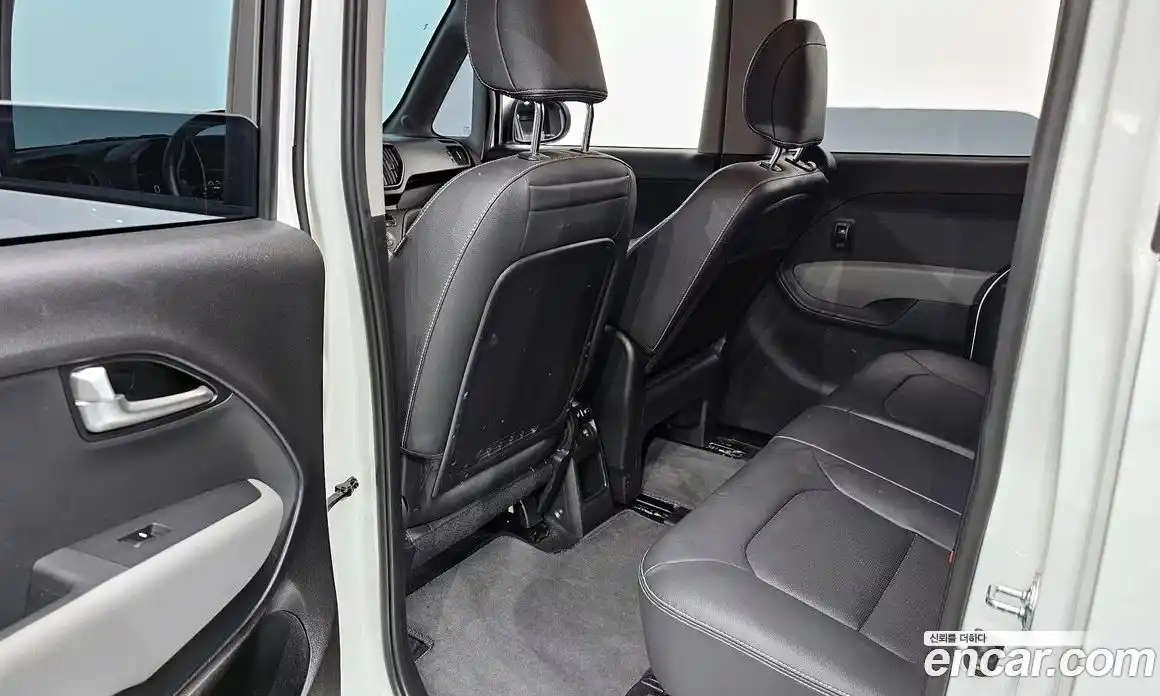 Kia Ray 2024 1.0 Автомат в Москве № 134353, фото 7