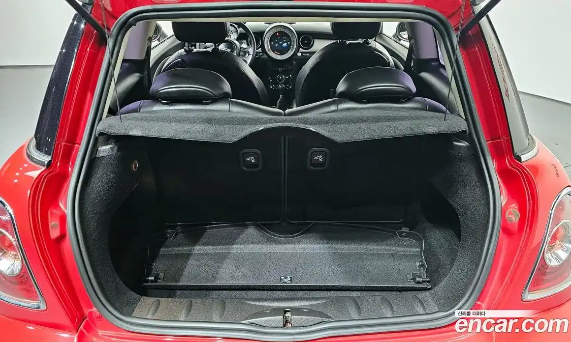 Mini Cooper 2012 1.6 Автомат в Москве № 134832, фото 15