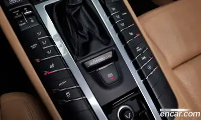 Porsche Macan 2017 2.0 Автомат в Москве № 137291, миниатюра 11