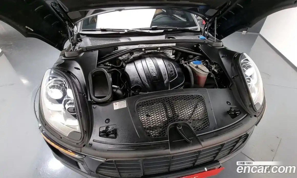 Porsche Macan 2017 2.0 Автомат в Москве № 137291, фото 13