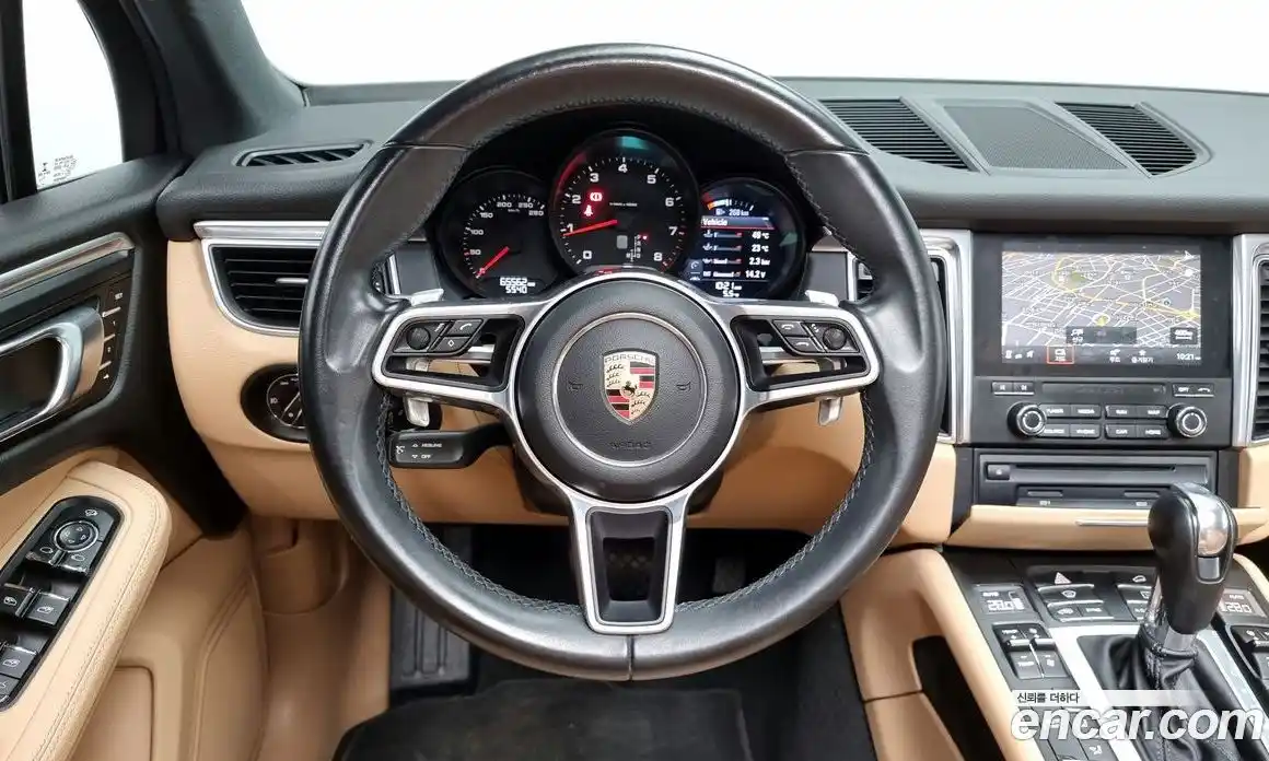 Porsche Macan 2017 2.0 Автомат в Москве № 137291, фото 16