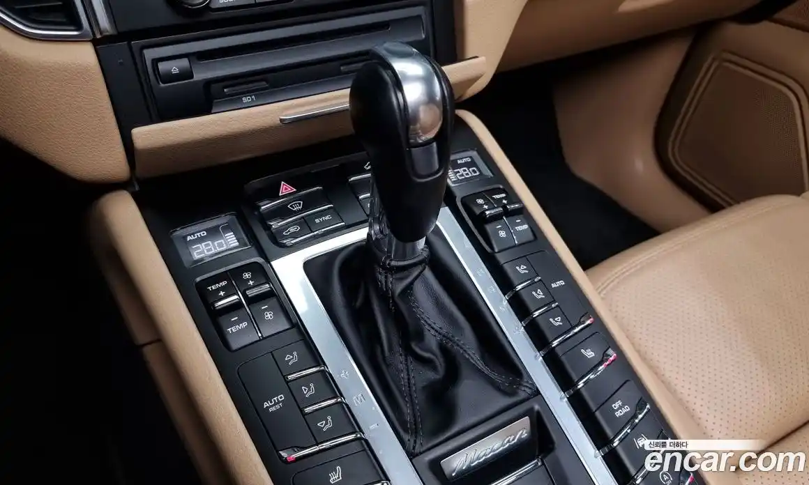 Porsche Macan 2017 2.0 Автомат в Москве № 137291, фото 17