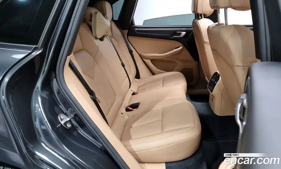 Porsche Macan 2017 2.0 Автомат в Москве № 137291, фото 3