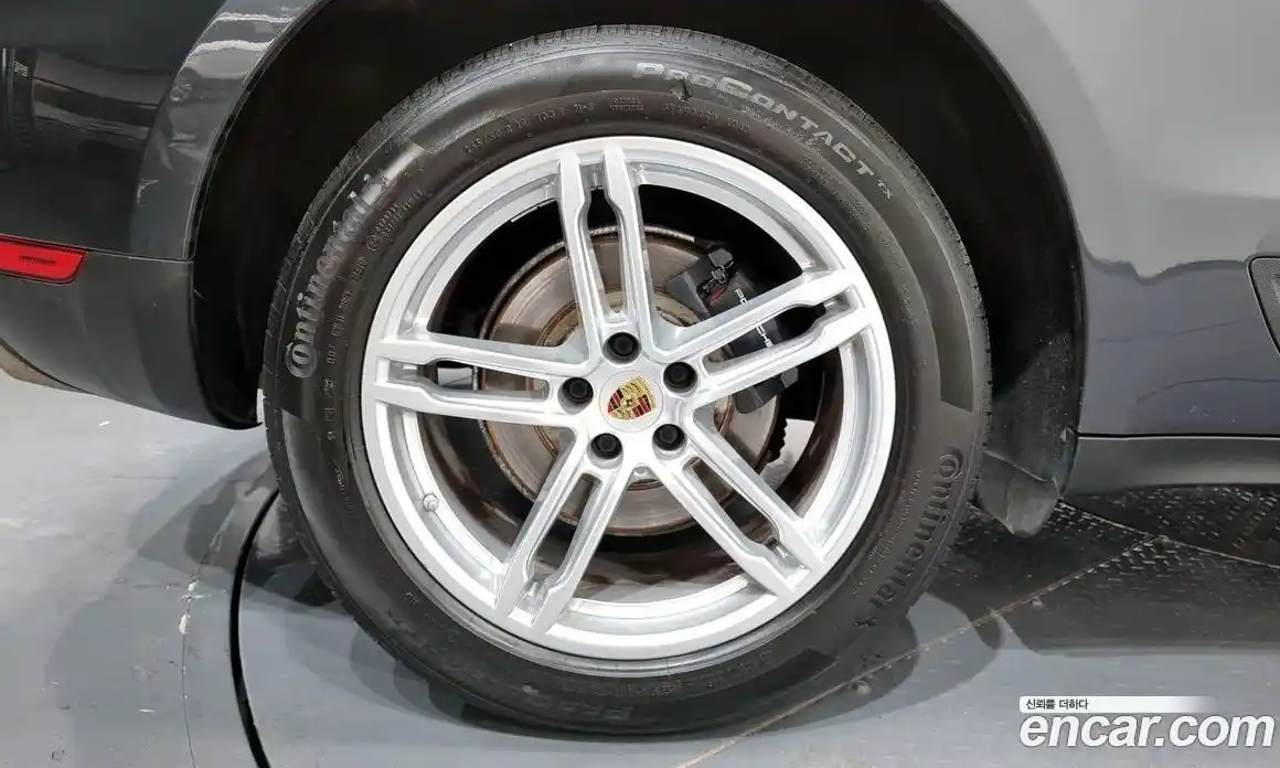 Porsche Macan 2017 2.0 Автомат в Москве № 137291, фото 4