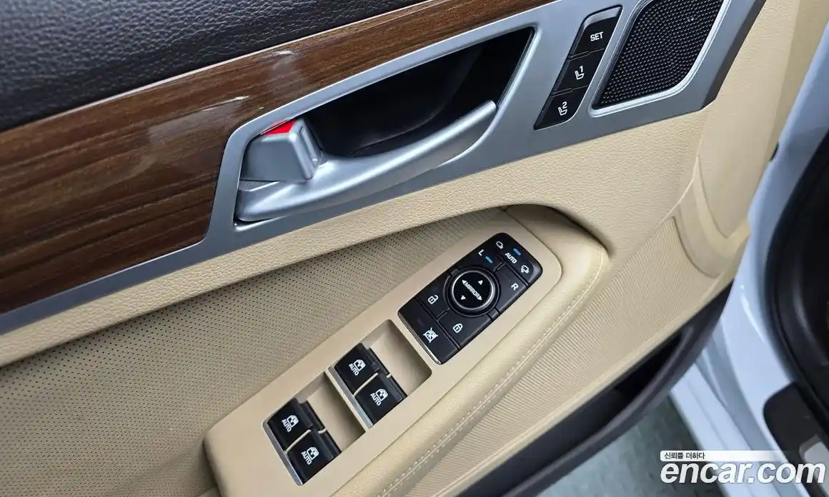 Genesis G80 2017 3.3 Автомат в Москве № 13883, фото 9