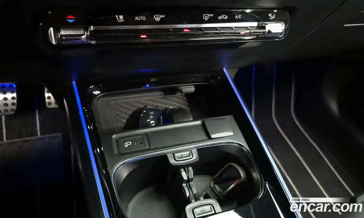 Mercedes-Benz GLA-Class 2020 2.0 Автомат в Москве № 143338, фото 18