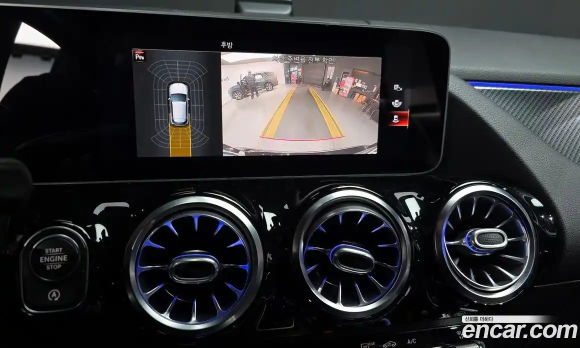 Mercedes-Benz GLA-Class 2020 2.0 Автомат в Москве № 143338, фото 20