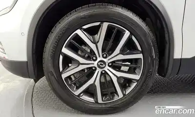 Renault QM6 2022 2.0 Автомат в Москве № 147956, миниатюра 4