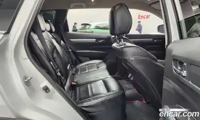 Renault QM6 2023 2.0 Автомат в Москве № 151313, миниатюра 8