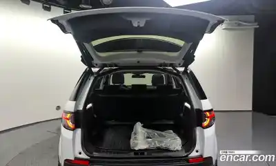 Land Rover Discovery Sport 2017 2.0 Автомат в Москве № 154162, миниатюра 6