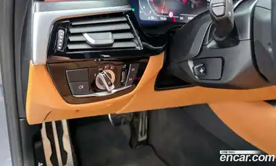 BMW 5-Series 2023 2.0 Автомат в Москве № 155125, миниатюра 2