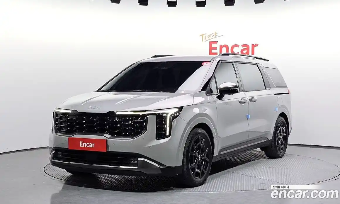 Kia Canival 2025 3.5 Автомат в Москве № 15930, фото 3