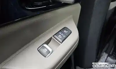 Kia Canival 2025 3.5 Автомат в Москве № 15930, миниатюра 8