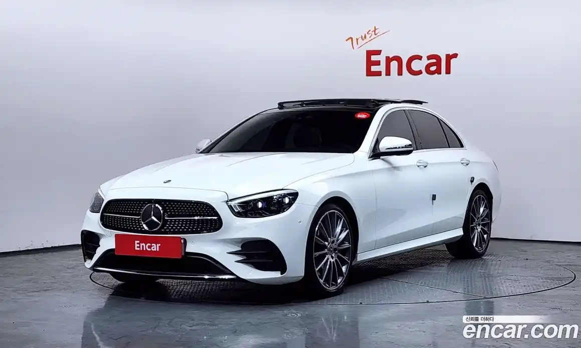 Mercedes-Benz E-Class 2022 2.0 Автомат в Москве № 160150, фото 16