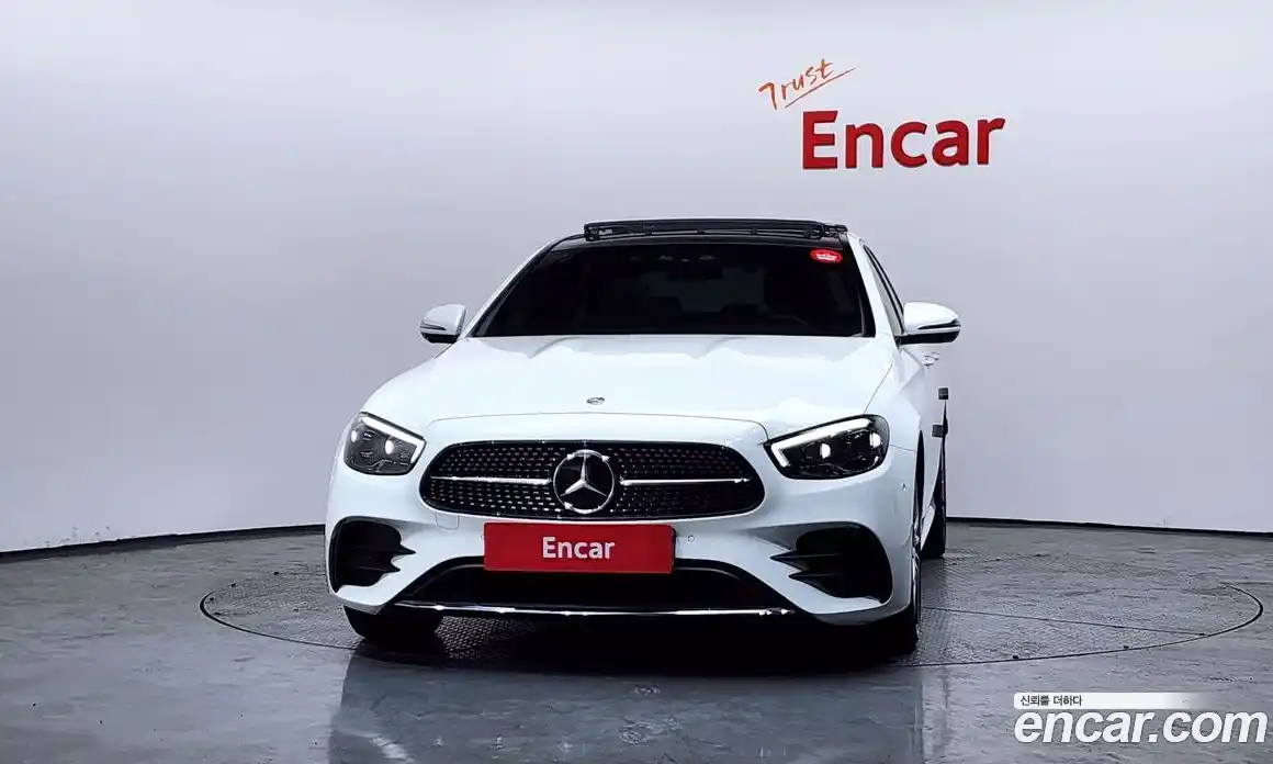 Mercedes-Benz E-Class 2022 2.0 Автомат в Москве № 160150, фото 17