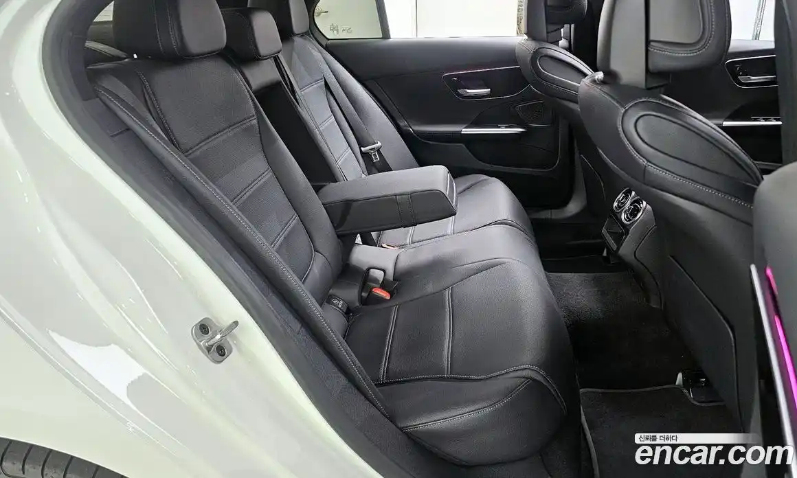 Mercedes-Benz C-Class 2024 2.0 Автомат в Москве № 160320, фото 16