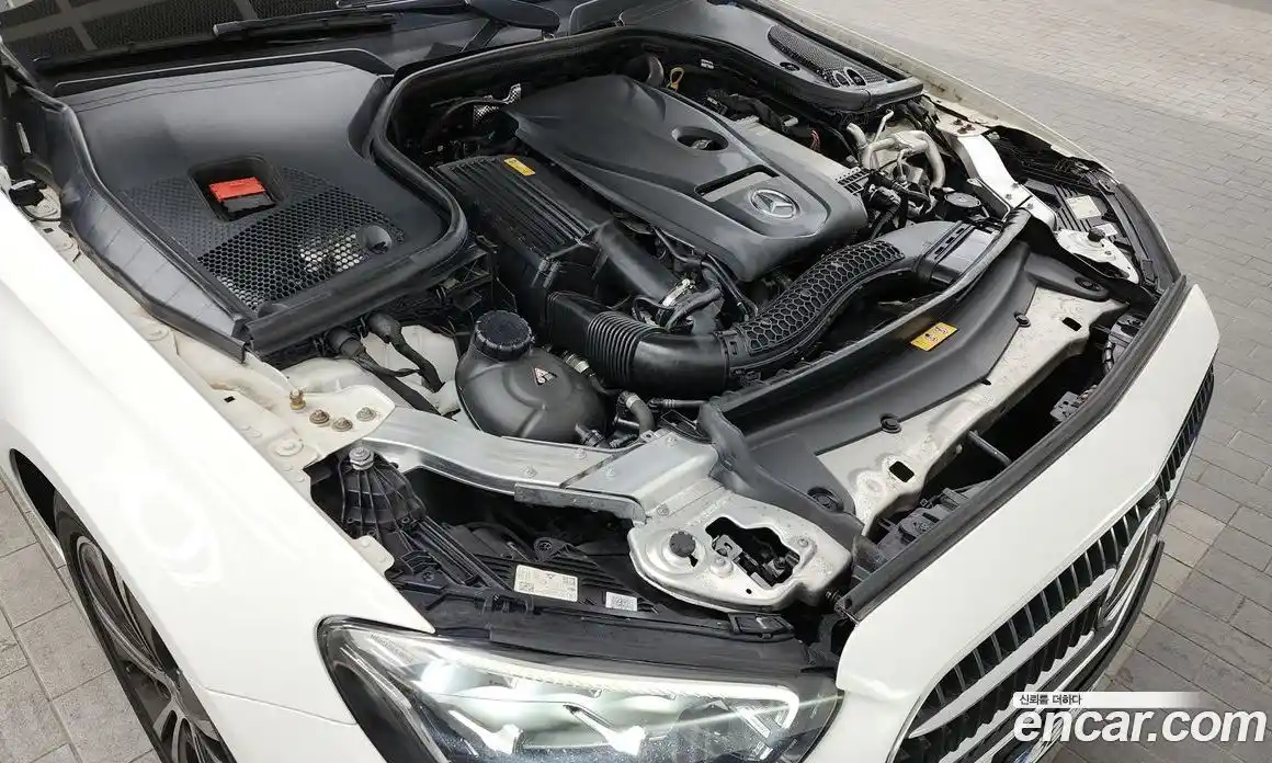 Mercedes-Benz E-Class 2022 2.0 Автомат в Москве № 161504, фото 6