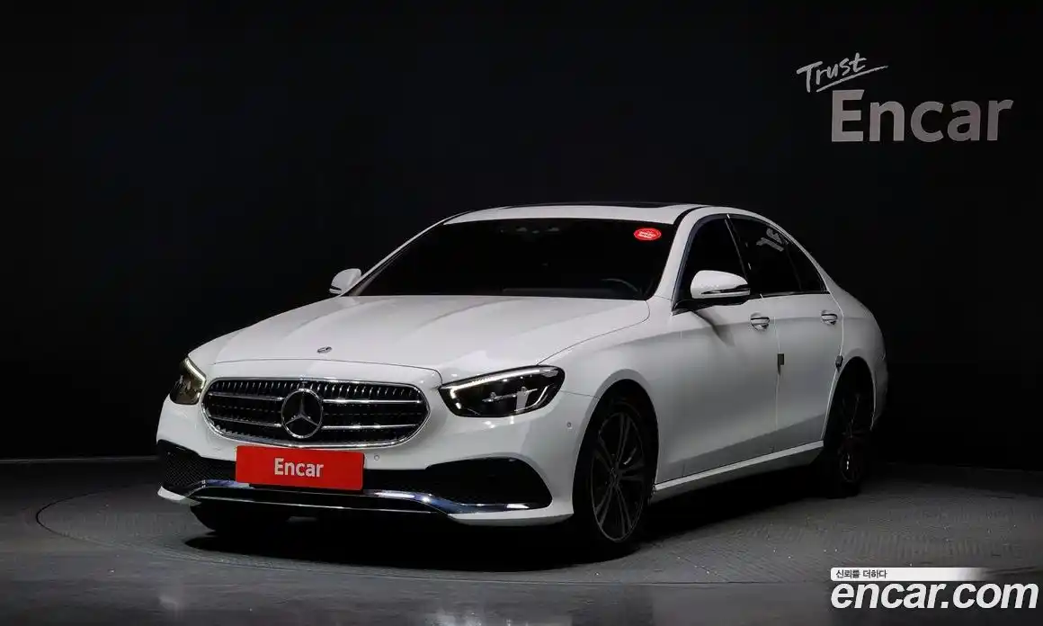 Mercedes-Benz E-Class 2022 2.0 Автомат в Москве № 161504, фото 7