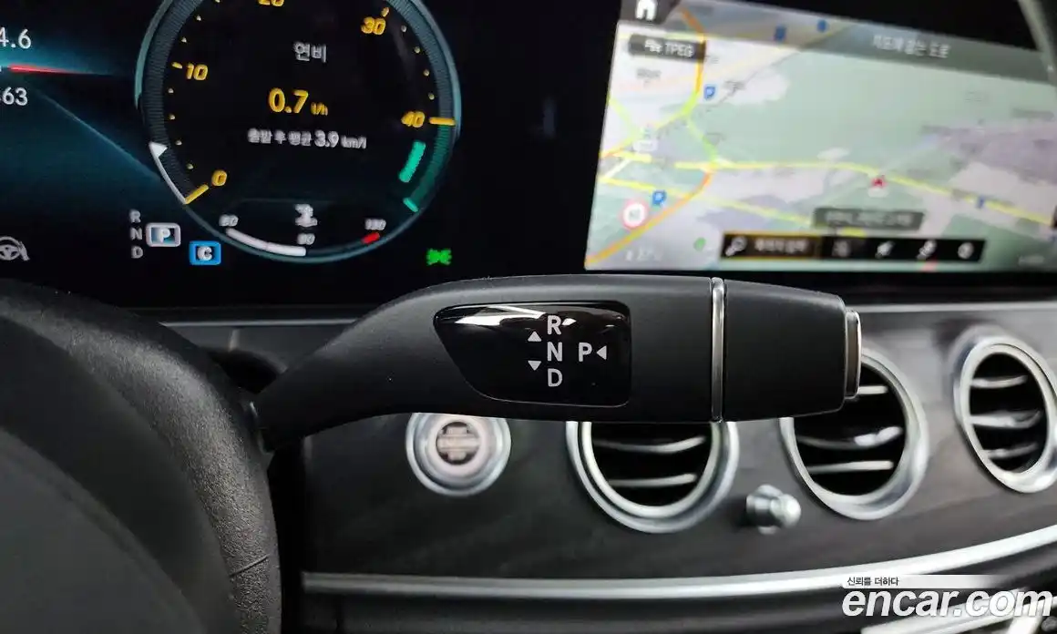 Mercedes-Benz E-Class 2022 2.0 Автомат в Москве № 161504, фото 9