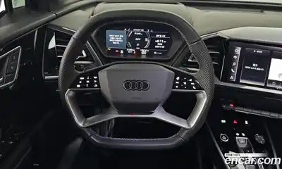 Audi Q4 e-tron 2025 0.2 Автомат в Москве № 161966, миниатюра 8