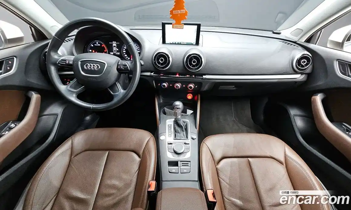 Audi A3 2015 1.6 Автомат в Москве № 163612, фото 6