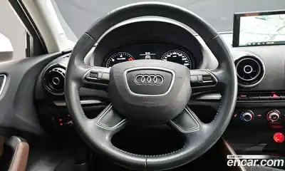 Audi A3 2015 1.6 Автомат в Москве № 163612, миниатюра 7