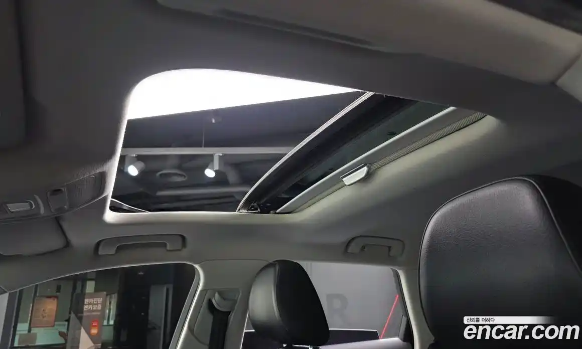 Audi A3 2015 1.6 Автомат в Москве № 163900, фото 20