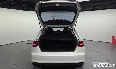 Audi A3 2015 1.6 Автомат в Москве № 163900, миниатюра 5