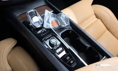 Volvo XC60 2021 2.0 Автомат в Москве № 164427, миниатюра 6