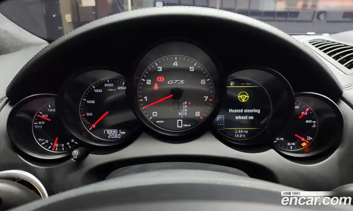 Porsche Cayenne 2013 4.8 Автомат в Москве № 165677, фото 20