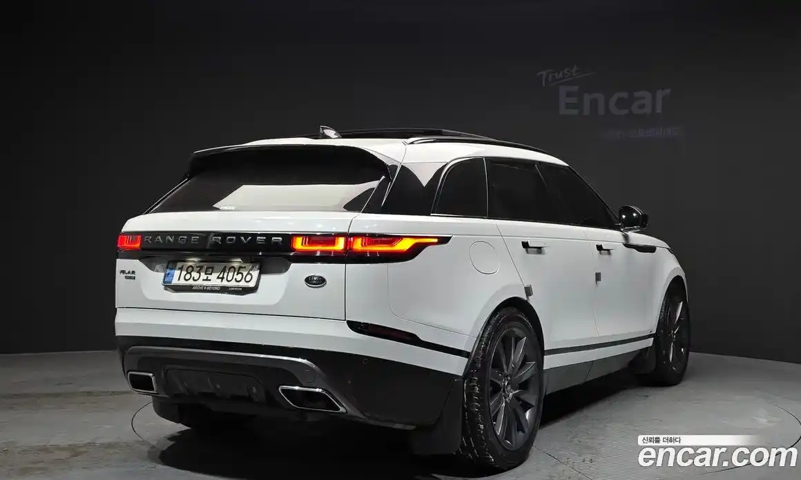 Land Rover Range-Rover Velar 2020 3.0 Автомат в Москве № 166177, фото 4