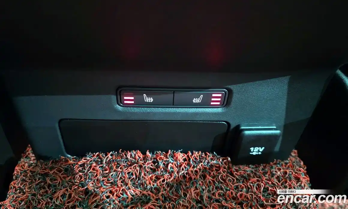 Land Rover Range-Rover Velar 2020 3.0 Автомат в Москве № 166177, фото 9