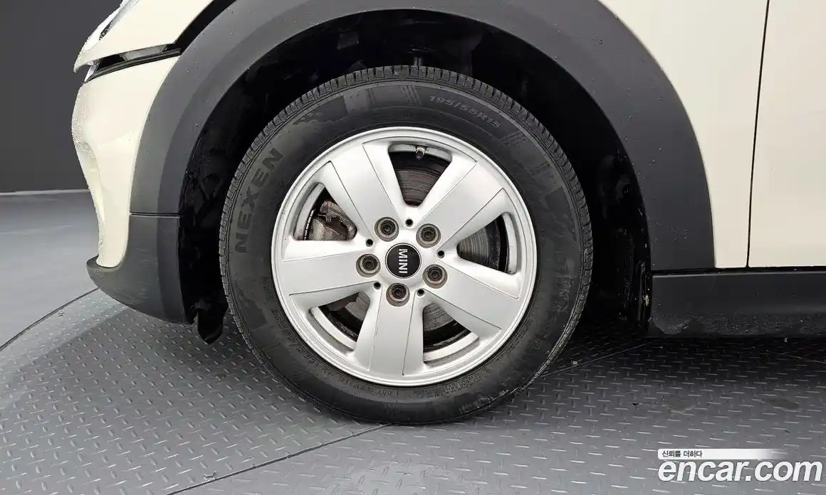 Mini Cooper 2019 1.5 Автомат в Москве № 167319, фото 6