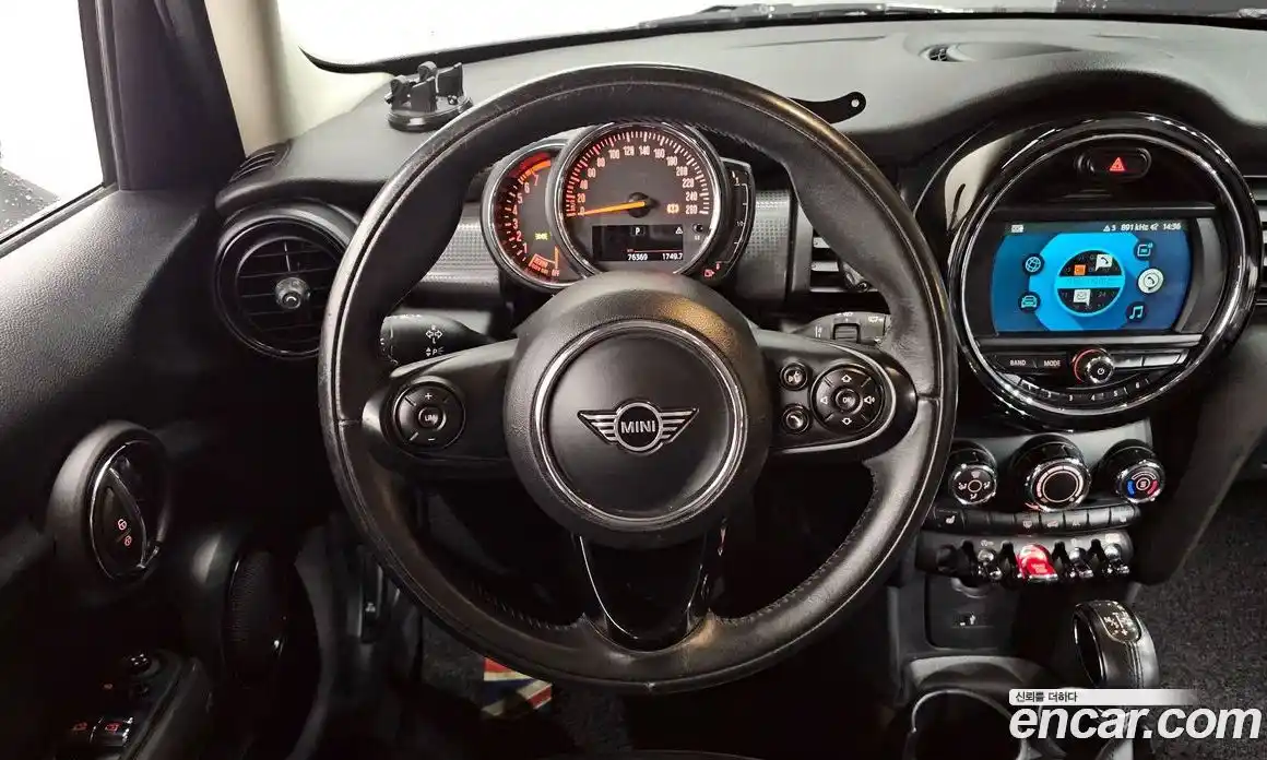 Mini Cooper 2019 1.5 Автомат в Москве № 167319, фото 7
