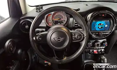 Mini Cooper 2019 1.5 Автомат в Москве № 167319, миниатюра 7