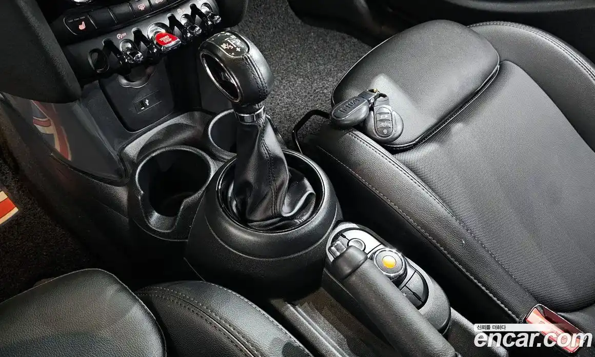 Mini Cooper 2019 1.5 Автомат в Москве № 167319, фото 9