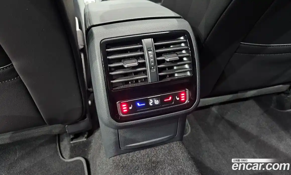 Volkswagen Arteon 2023 2.0 Автомат в Москве № 168491, фото 11