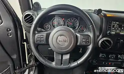 Jeep Wrangler 2014 3.6 Автомат в Москве № 169642, миниатюра 2