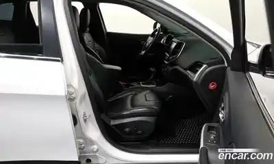 Jeep Cherokee 2017 2.4 Автомат в Москве № 169819, миниатюра 2