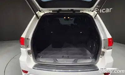 Jeep Cherokee 2018 3.0 Автомат в Москве № 169909, миниатюра 2