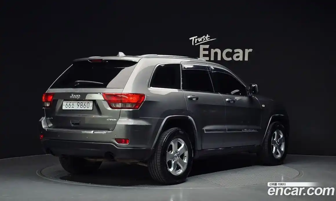 Jeep Cherokee 2011 3.0 Автомат в Москве № 169922, фото 1