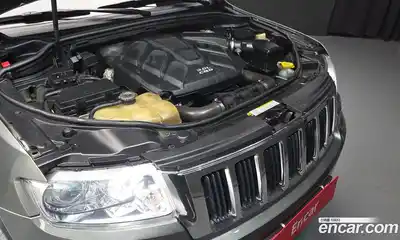 Jeep Cherokee 2011 3.0 Автомат в Москве № 169922, миниатюра 9