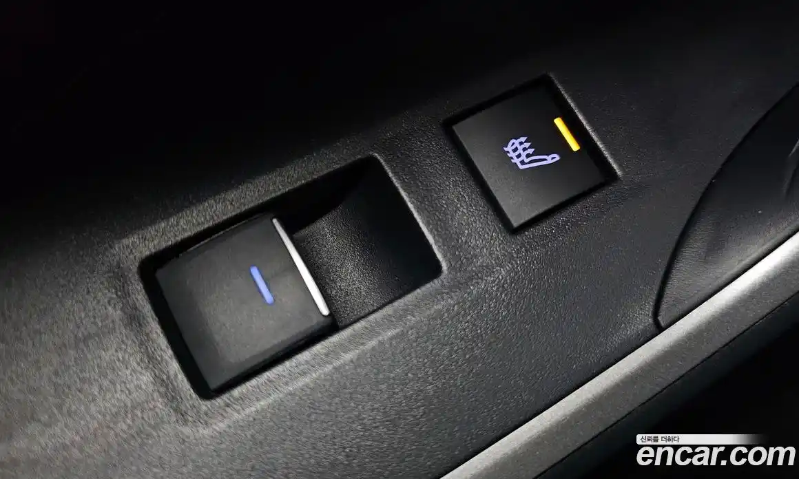 Toyota RAV4 2022 2.5 Автомат в Москве № 170304, фото 12