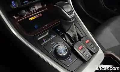 Toyota RAV4 2022 2.5 Автомат в Москве № 170304, миниатюра 5