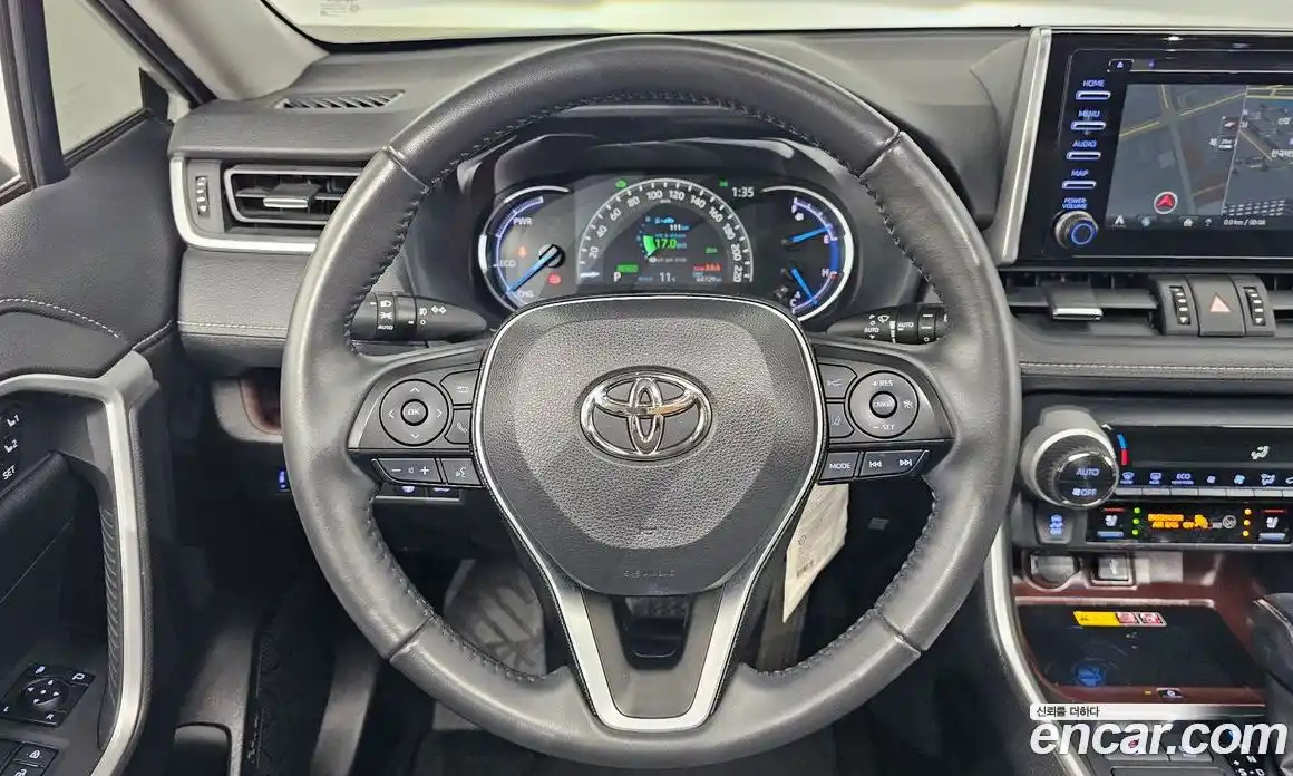Toyota RAV4 2022 2.5 Автомат в Москве № 170304, фото 8