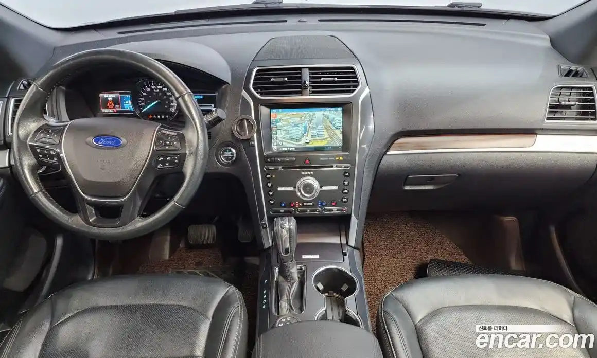 Ford Explorer 2018 2.3 Автомат в Москве № 170970, фото 17