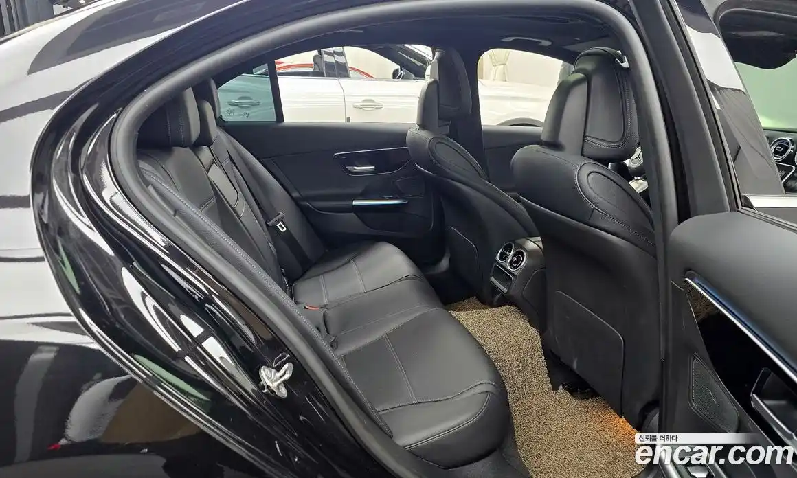 Mercedes-Benz C-Class 2023 2.0 Автомат в Москве № 176653, фото 15