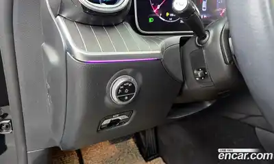 Mercedes-Benz C-Class 2023 2.0 Автомат в Москве № 176653, миниатюра 10