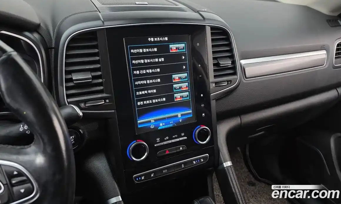 Renault QM6 2017 2.0 Автомат в Москве № 184073, фото 1