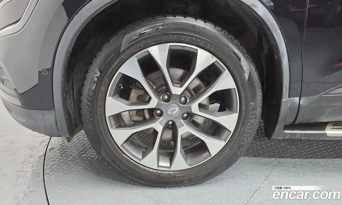 Renault QM6 2017 2.0 Автомат в Москве № 184073, фото 4